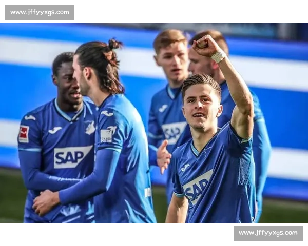 拜仁慕尼黑迎战霍芬海姆德甲焦点对决悬念拉满强强对话谁主沉浮